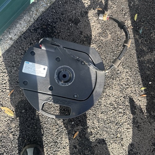2010 mazda bose subwoofer - 6,